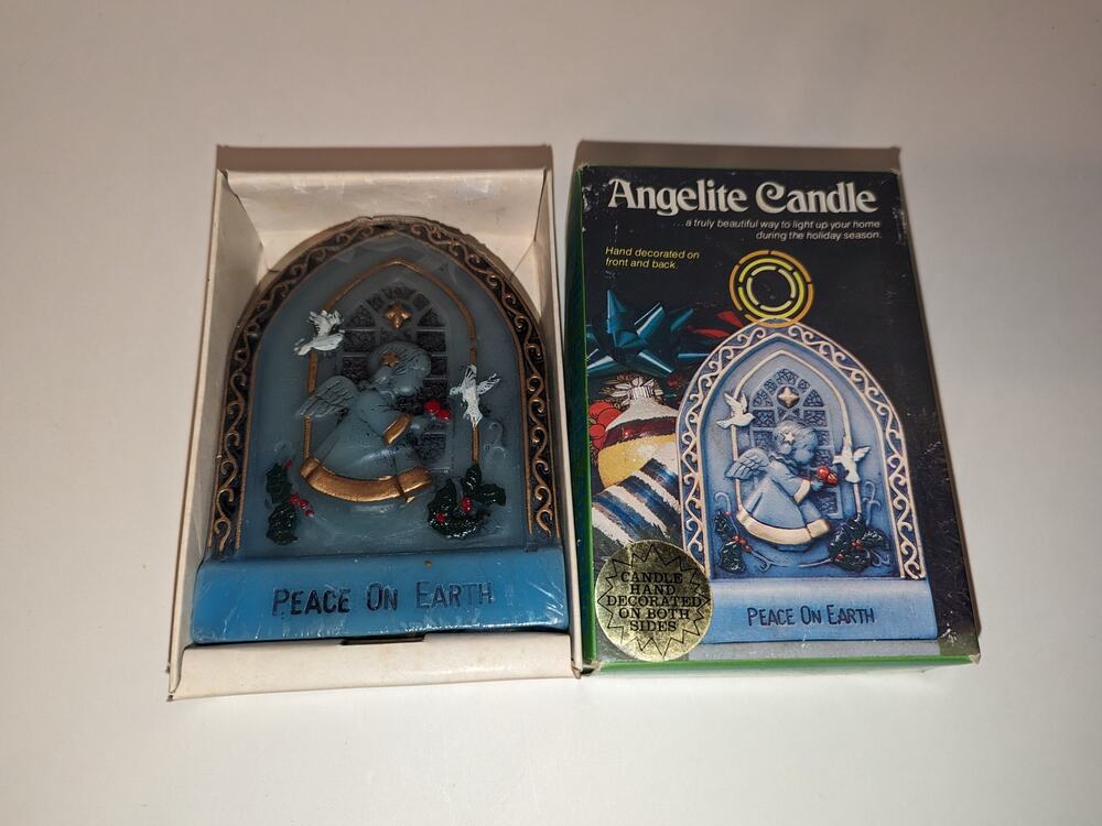 Vintage 1979 Blue Christmas Angelite candle hand painted New Sealed Peace Earth